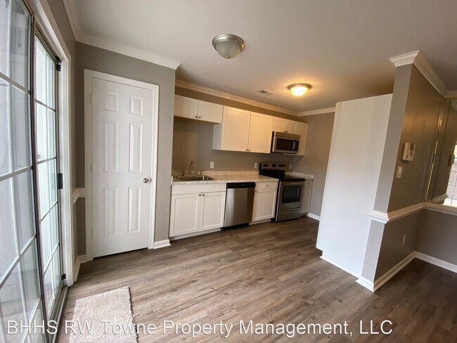 Foto del edificio - 2 br, 2.5 bath House - 104 Sudbury Way #C