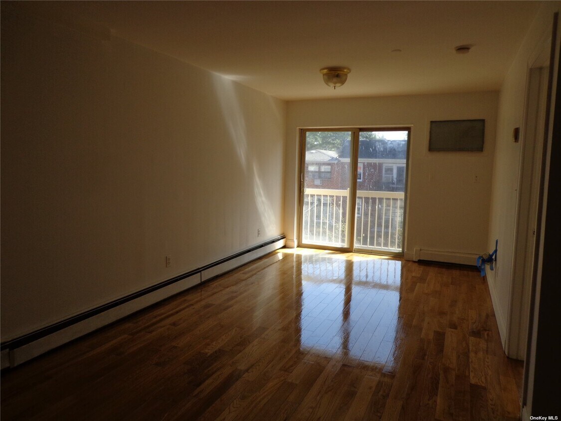 14139 Pershing Crescent Unit 3A, Queens, NY 11435 Apartment for Rent