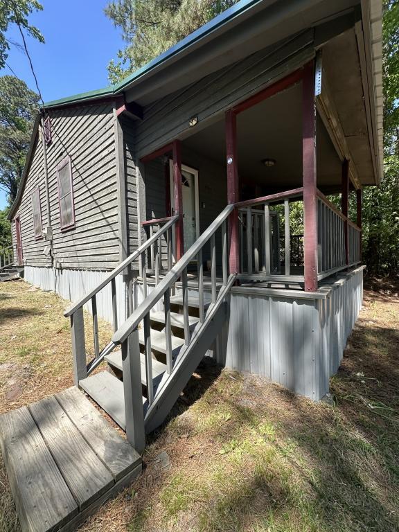 Foto del edificio - 2564 Lakeview Dr