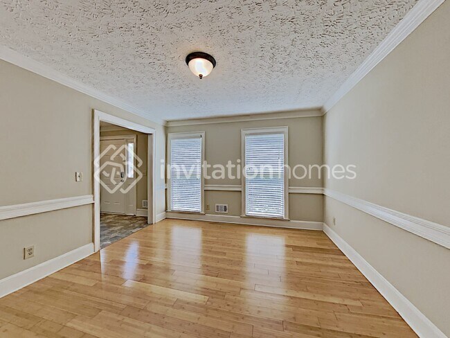 Foto del edificio - 2350 Laura Ct SW