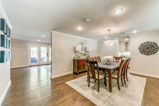 Foto del edificio - 9677 Crestedge Dr