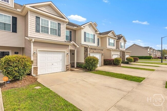 Building Photo - 395 Canyon Oak Loop