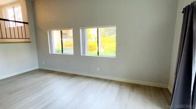 Foto del edificio - 4022 Mahaila Ave