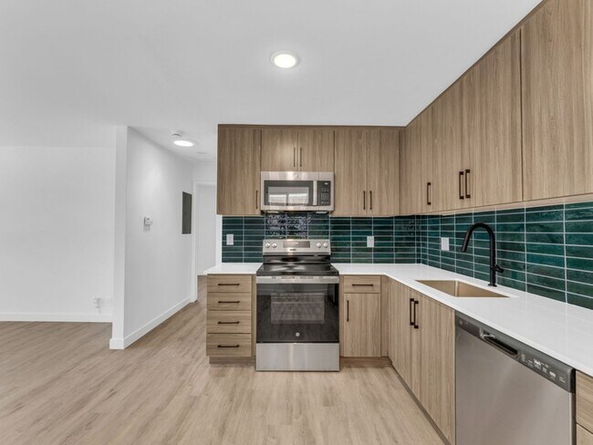 Foto del edificio - 644 S 800 E
