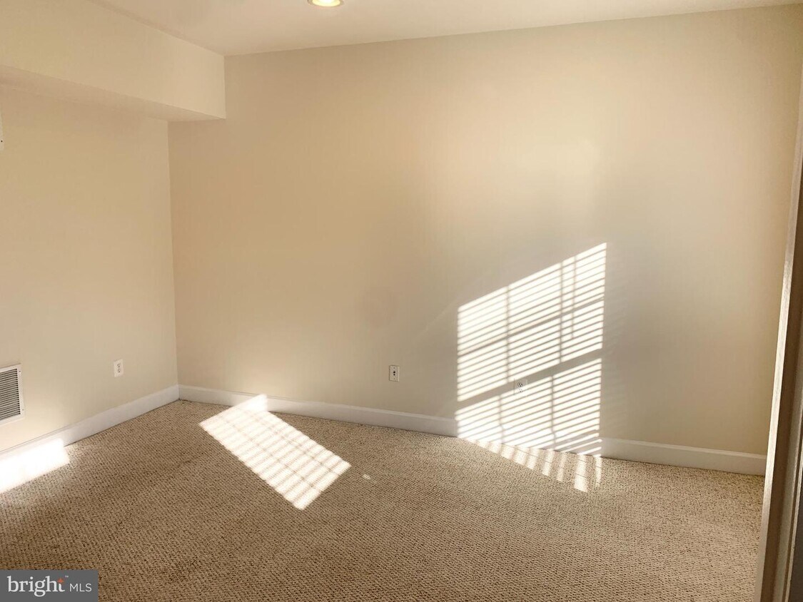 12937 Ethel Rose Way, Boyds, MD 20841 Townhome Rentals in Boyds MD