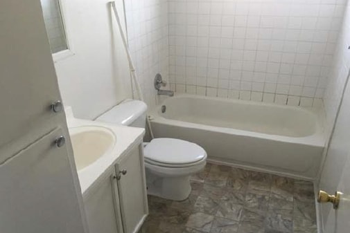 Interior Photo - 277 J St