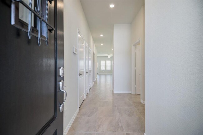 Building Photo - 4484 Lone Alcove Dr