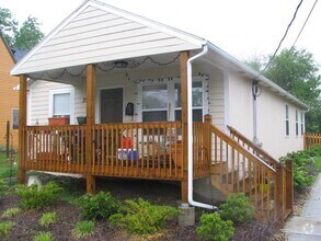 Building Photo - 3938 Springfield St