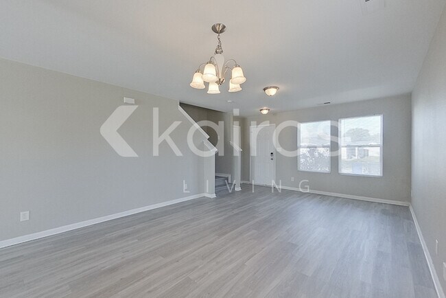 Foto del edificio - 100 Farmington Dr