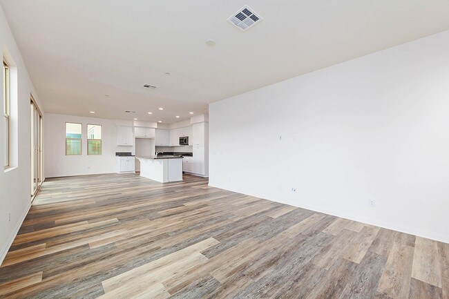 Building Photo - 979 Rolling Dunes Way