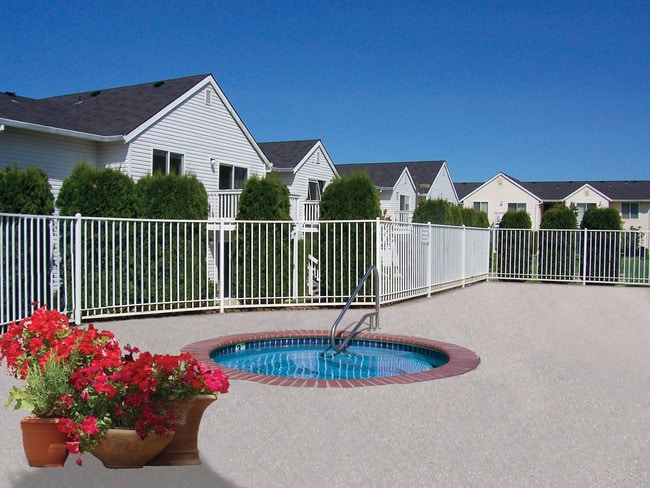 Building Photo - Briarcreek Apartments