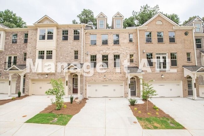 Building Photo - Brand new townhome in Chamblee