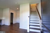 Primary Photo - 35 Jessop Ln