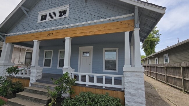 Foto del edificio - 2117 Marion St