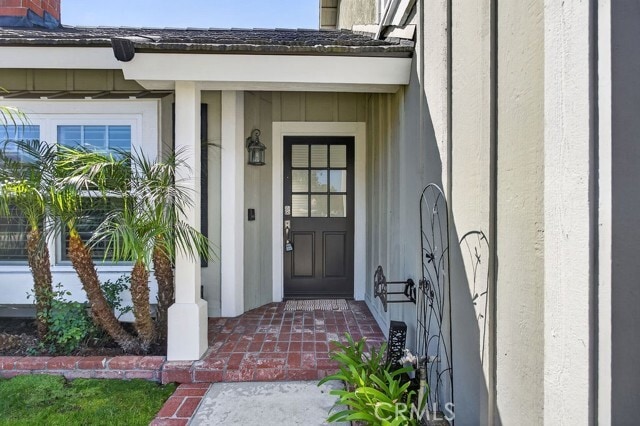 Building Photo - 14 Cll Alimar