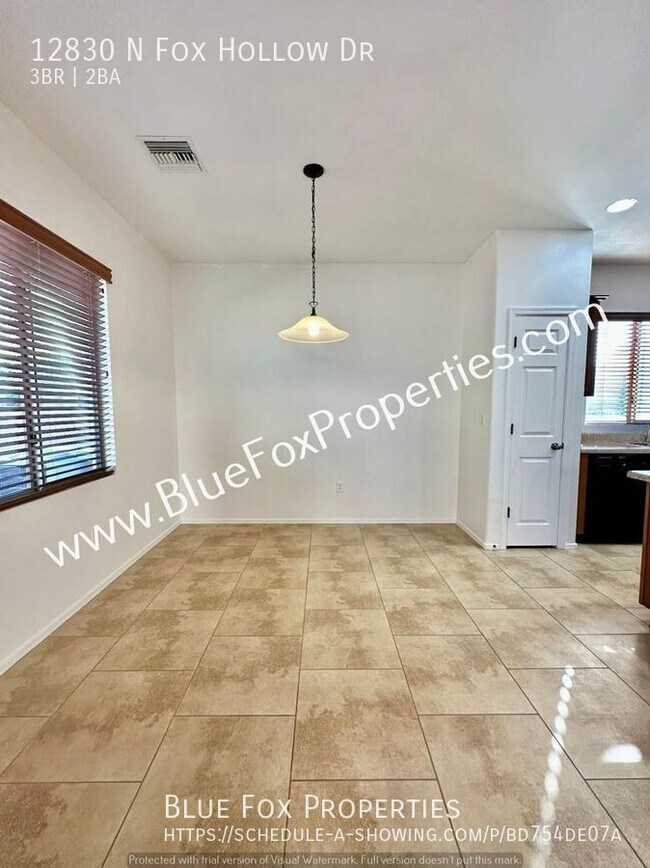 Foto del edificio - 12830 N Fox Hollow Dr