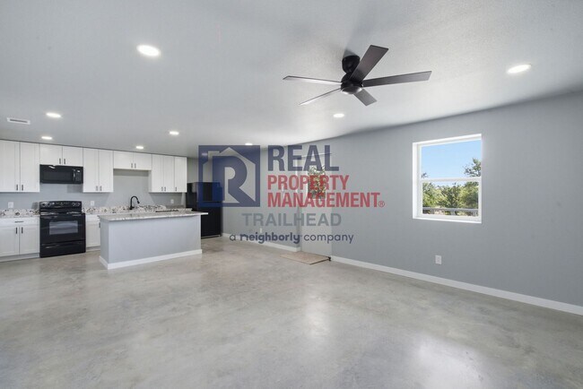Building Photo - 14250 Co Rd 209