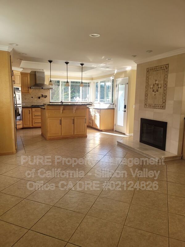 Foto del edificio - 1292 Oakglen Way