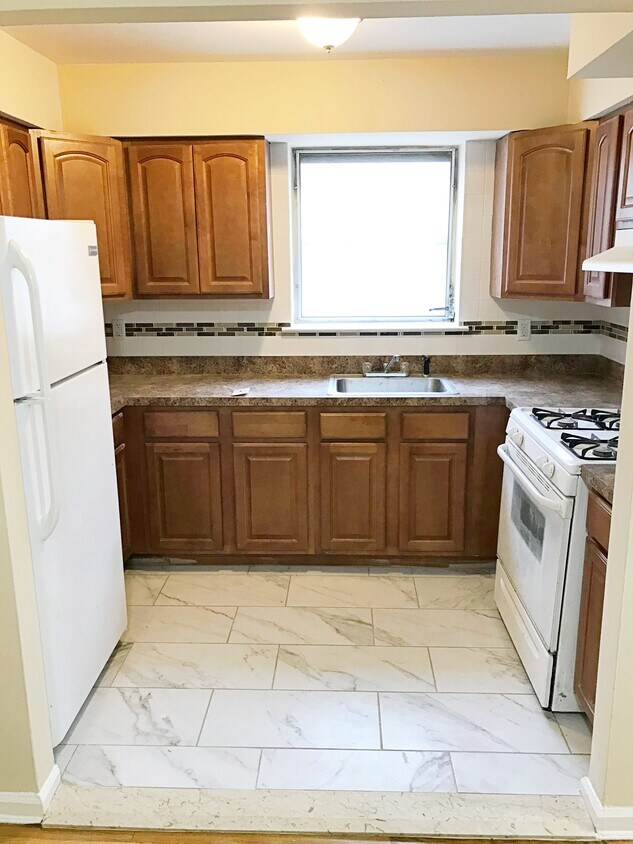 640 Throggs Neck Expy Unit 2, Bronx, NY 10465 Apartments in Bronx, NY