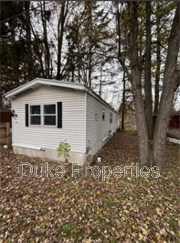 Building Photo - 26 Chapin St