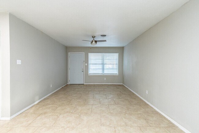 Foto del edificio - 603 Bangor Ave