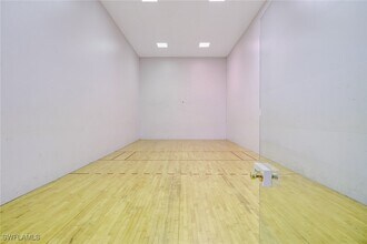 Building Photo - 1195 Wildwood Lakes Blvd