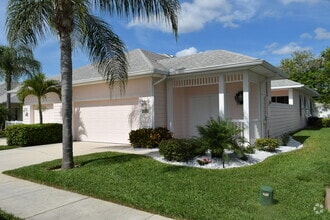 Building Photo - 1170 Eleuthera Dr NE