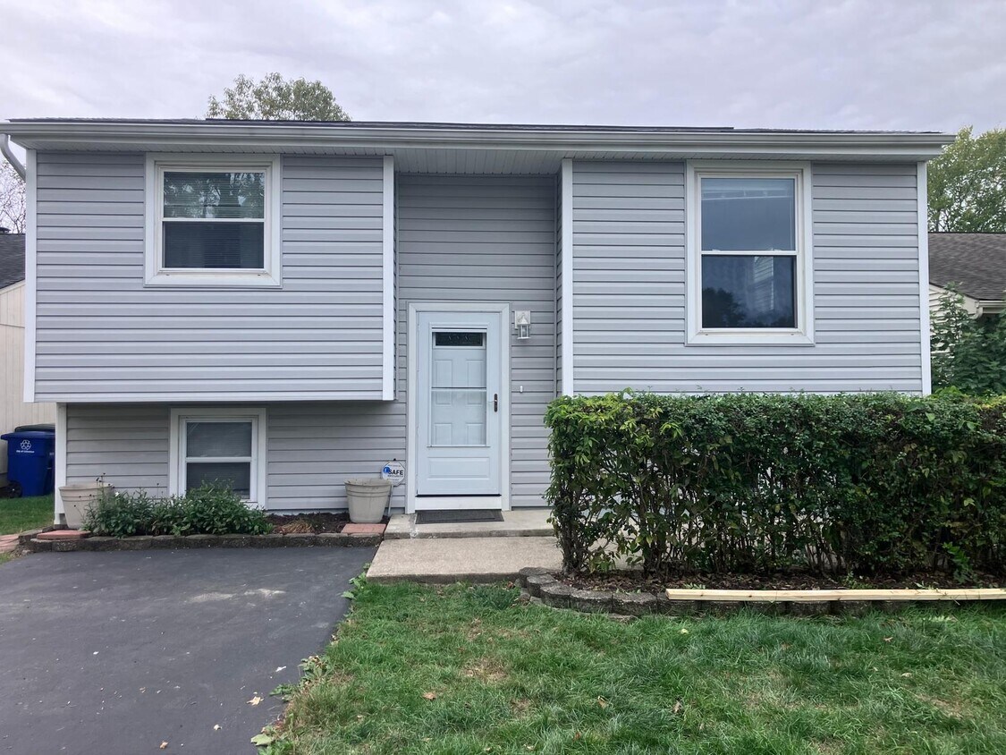 Foto principal - 3019 Hubbardton Pl