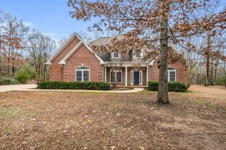 Building Photo - 127 Emberwood Ct