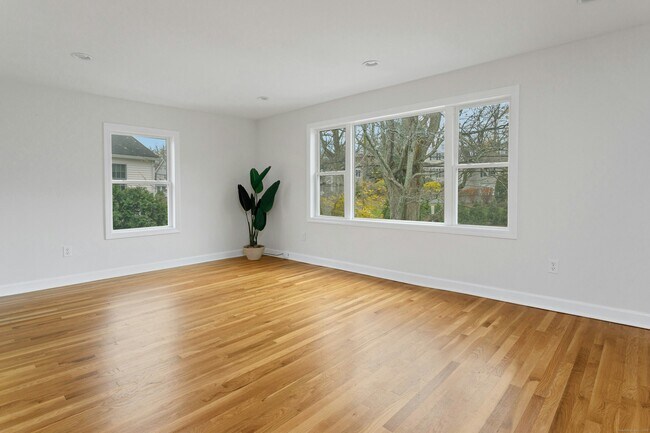 Foto del edificio - 119 Forest St