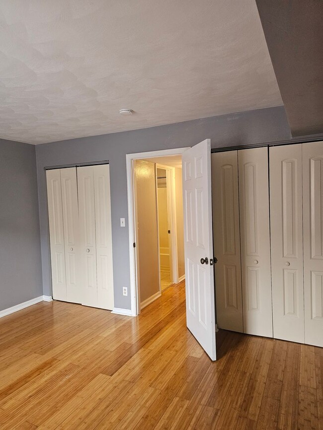 Foto del edificio - 1210 Stockley Gardens