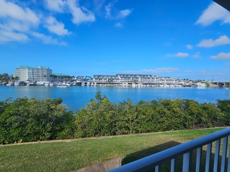 Photo - 14800 Walsingham Road Unit 1215