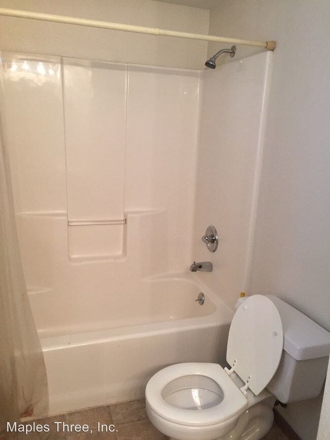Building Photo - 2 br, 2 bath House - 29 Fall Creek Dr. #1