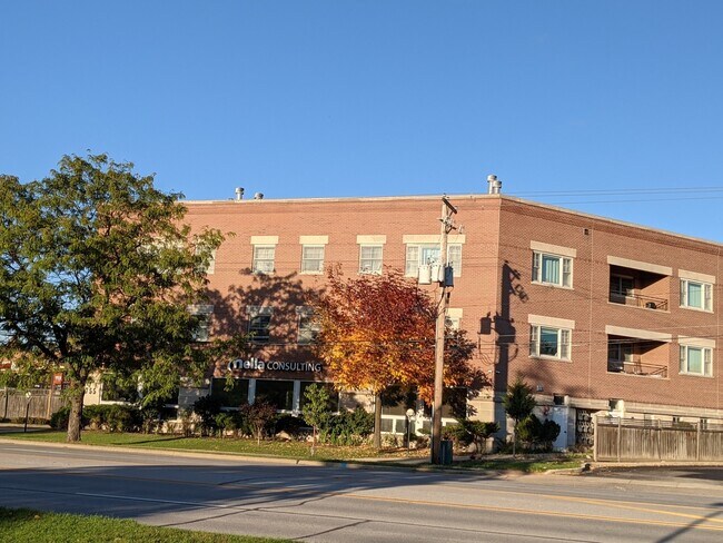 Building Photo - 755 Milwaukee Ave