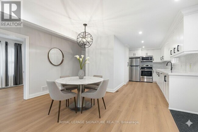 Building Photo - 480 Browning St