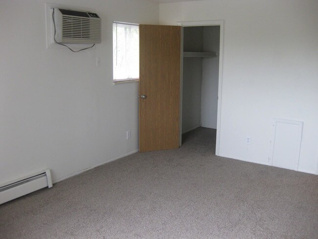 Building Photo - 5232 Perry Rd