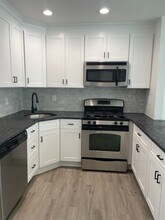 Building Photo - 3 Boxwood Ter