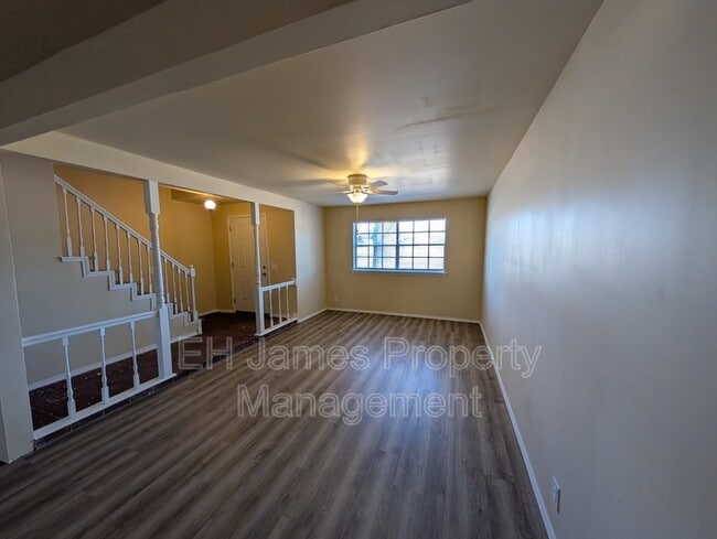 Building Photo - 1814 S 108th E Ave