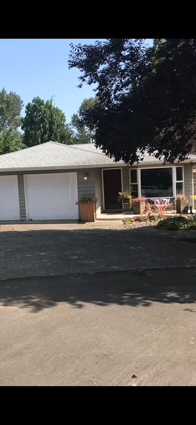Primary Photo - 10425 SW Tranquil Way