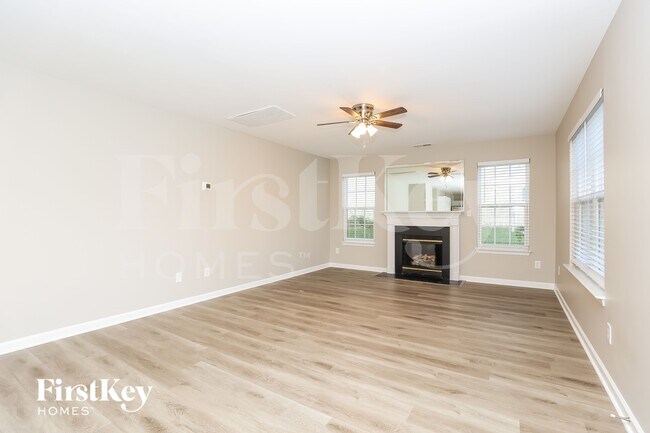 Building Photo - 4117 Pineorchard Pl