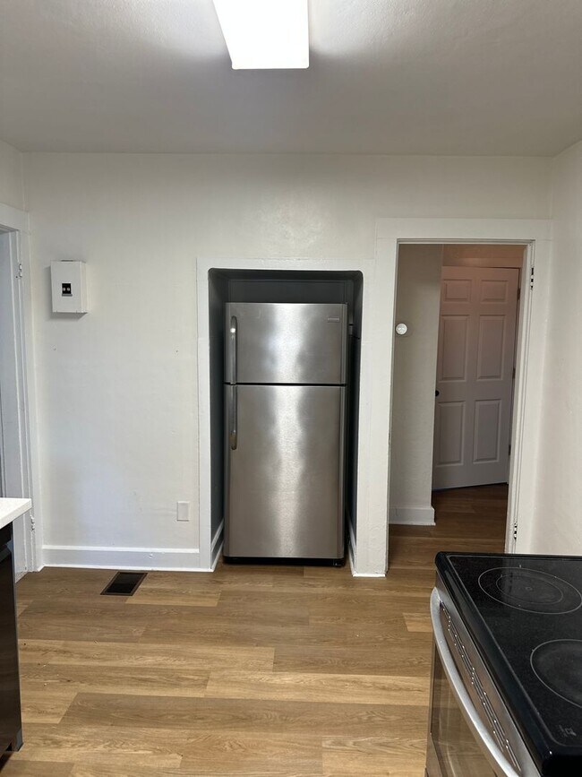 Foto del edificio - 200 NE 11th St