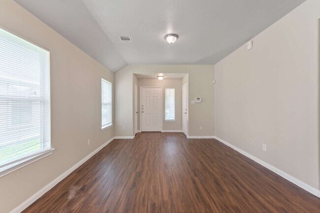 Foto del edificio - 14954 Huntington Willow Ln