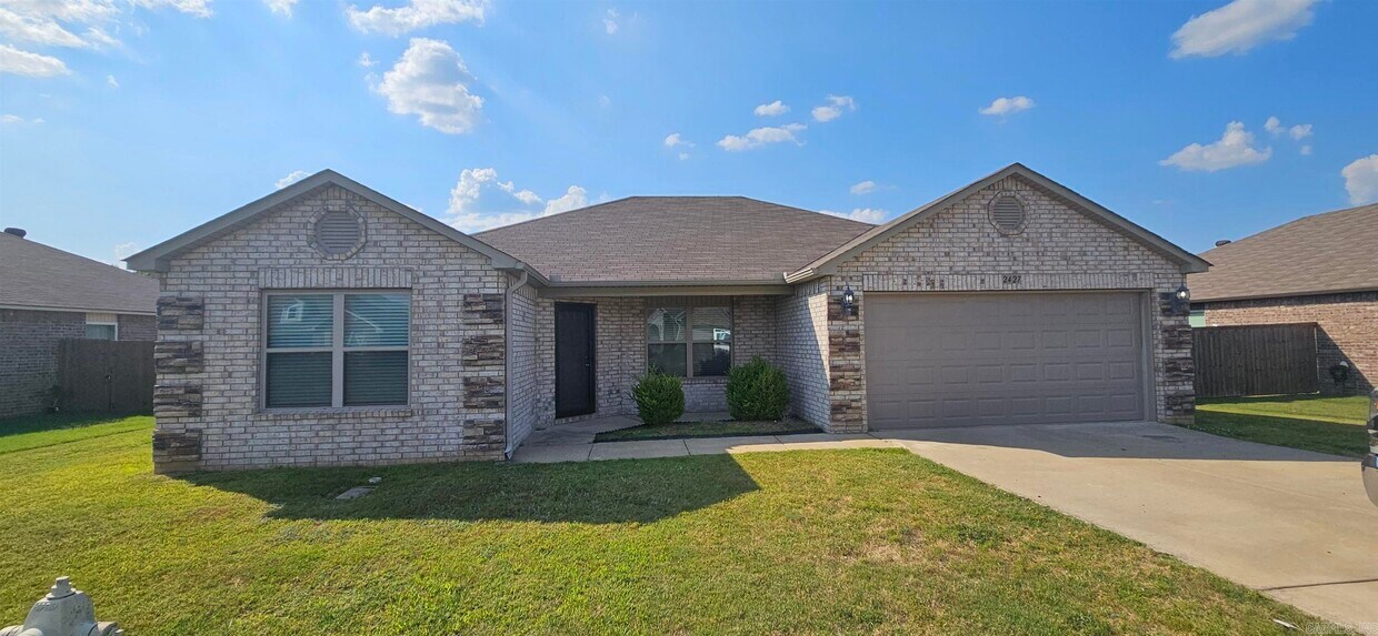 2427 Toccata Ln, Cabot, AR 72023 House for Rent in Cabot, AR