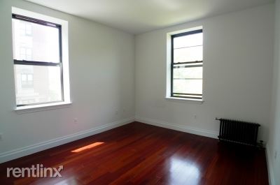 Foto del edificio - 609 W 138th St