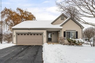 Building Photo - 3018 Coastal Dr