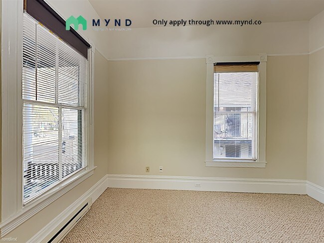 Foto del edificio - 1 br, 1 bath  - 2120 H St Apt 2 Apt 2