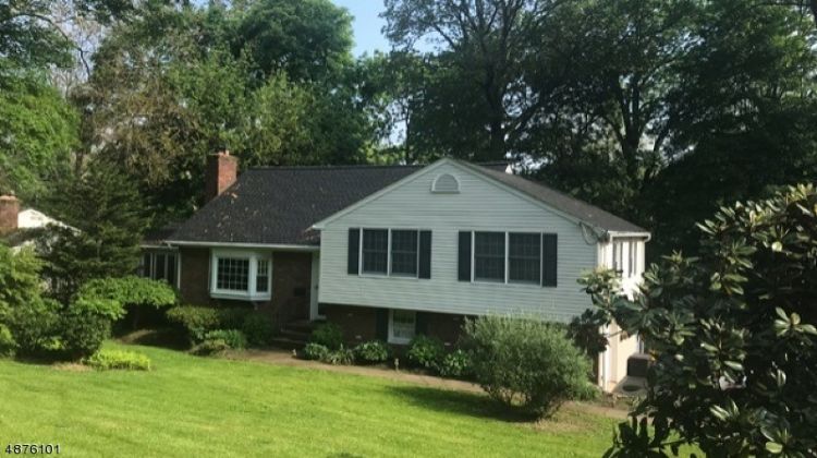 Primary Photo - 16 Deerfield Rd