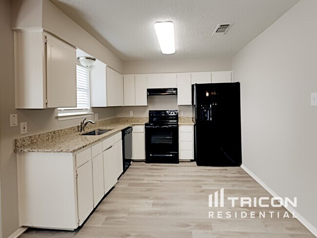 Foto del edificio - 7500 Cedarhill Road Watauga TX