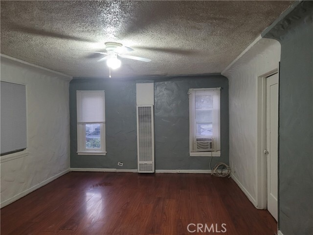 Building Photo - 3266 Mulberry St