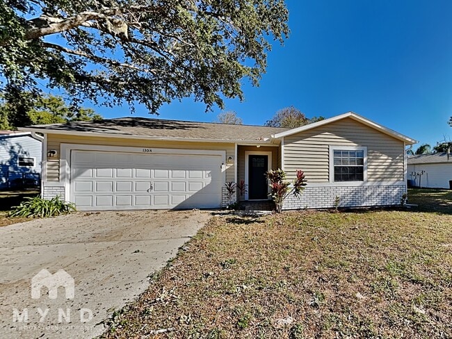 Building Photo - 13014 Woodward Dr